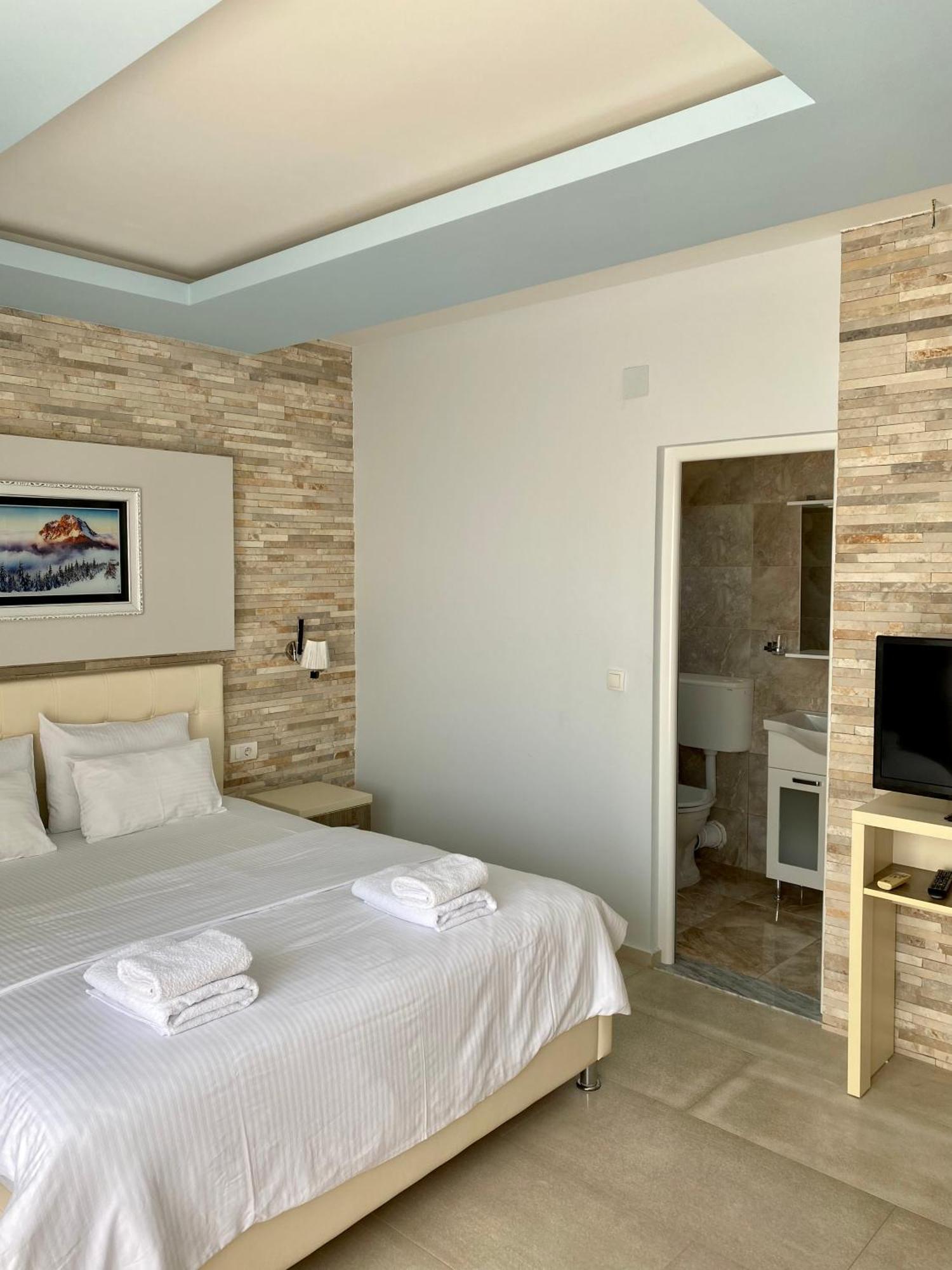 Victoria Apartments Ulcinj Room photo